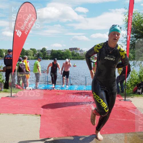 16.06.2024 - 7 Türme Triathlon KatJ http://msf.ph/oto/6314141 16.06.2024 11:20:43 Schwimmen 29, 46, 94, 149, 176, 179, 222, 243, 284, 611 meine-sportfotos.de