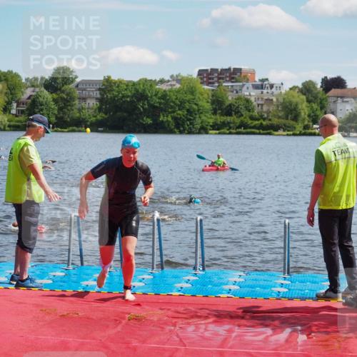16.06.2024 - 7 Türme Triathlon KatJ http://msf.ph/oto/6314251 16.06.2024 11:20:54 Schwimmen 29, 149, 176, 179, 222, 243 meine-sportfotos.de