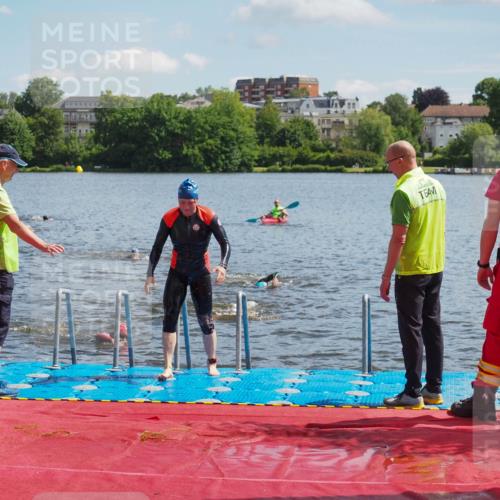 16.06.2024 - 7 Türme Triathlon KatJ http://msf.ph/oto/6314302 16.06.2024 11:20:58 Schwimmen 29, 149, 176, 179, 187, 222, 243, 278 meine-sportfotos.de