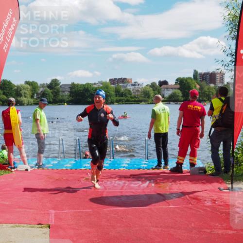 16.06.2024 - 7 Türme Triathlon KatJ http://msf.ph/oto/6314346 16.06.2024 11:21:02 Schwimmen 29, 149, 176, 179, 187, 222, 243, 278 meine-sportfotos.de
