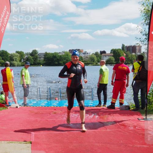 16.06.2024 - 7 Türme Triathlon KatJ http://msf.ph/oto/6314359 16.06.2024 11:21:02 Schwimmen 29, 149, 176, 179, 187, 222, 243, 278 meine-sportfotos.de