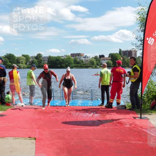 16.06.2024 - 7 Türme Triathlon KatJ http://msf.ph/oto/6314427 16.06.2024 11:21:17 Schwimmen 29, 149, 187, 234, 239, 278 meine-sportfotos.de