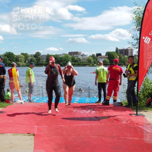 16.06.2024 - 7 Türme Triathlon KatJ http://msf.ph/oto/6314445 16.06.2024 11:21:18 Schwimmen 29, 149, 187, 234, 239, 278 meine-sportfotos.de