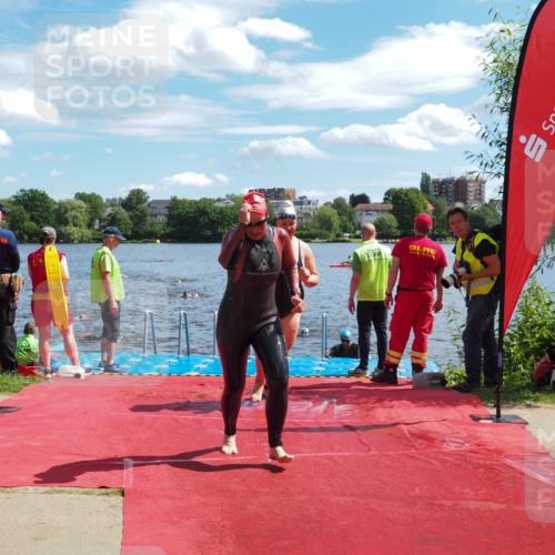 16.06.2024 - 7 Türme Triathlon KatJ http://msf.ph/oto/6314463 16.06.2024 11:21:19 Schwimmen 29, 149, 187, 234, 239, 278 meine-sportfotos.de
