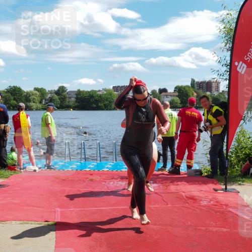 16.06.2024 - 7 Türme Triathlon KatJ http://msf.ph/oto/6314472 16.06.2024 11:21:19 Schwimmen 29, 149, 187, 234, 239, 278 meine-sportfotos.de