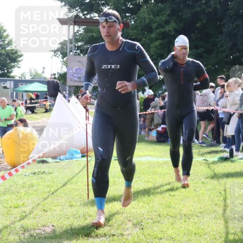 16.06.2024 - 26. Vierlanden-Triathlon Lena Gebhardt http://msf.ph/oto/6314500 16.06.2024 09:42:42 Schwimmen 65, 82, 114, 129, 166, 65, 82, 114, 129, 166 meine-sportfotos.de