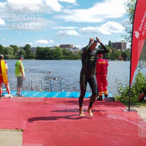 16.06.2024 - 7 Türme Triathlon KatJ http://msf.ph/oto/6314515 16.06.2024 11:21:27 Schwimmen 18, 149, 187, 234, 239, 278 meine-sportfotos.de