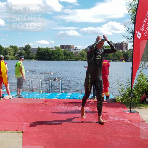 16.06.2024 - 7 Türme Triathlon KatJ http://msf.ph/oto/6314518 16.06.2024 11:21:27 Schwimmen 18, 149, 187, 234, 239, 278 meine-sportfotos.de