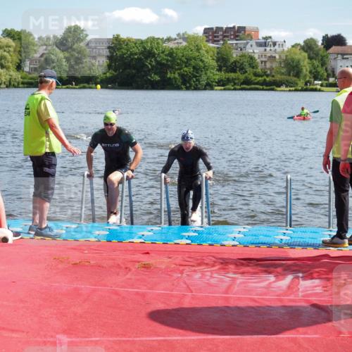 16.06.2024 - 7 Türme Triathlon KatJ http://msf.ph/oto/6314535 16.06.2024 11:21:31 Schwimmen 18, 162, 187, 234, 239, 278 meine-sportfotos.de