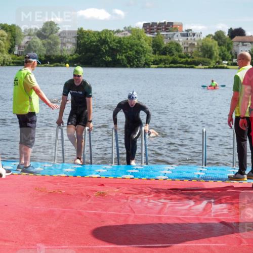 16.06.2024 - 7 Türme Triathlon KatJ http://msf.ph/oto/6314552 16.06.2024 11:21:32 Schwimmen 18, 162, 187, 234, 239, 278 meine-sportfotos.de