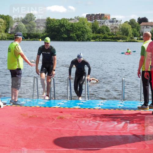 16.06.2024 - 7 Türme Triathlon KatJ http://msf.ph/oto/6314555 16.06.2024 11:21:32 Schwimmen 18, 162, 187, 234, 239, 278 meine-sportfotos.de