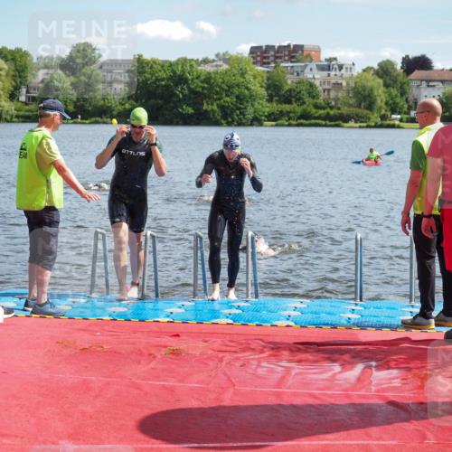 16.06.2024 - 7 Türme Triathlon KatJ http://msf.ph/oto/6314564 16.06.2024 11:21:32 Schwimmen 18, 162, 187, 234, 239, 278 meine-sportfotos.de