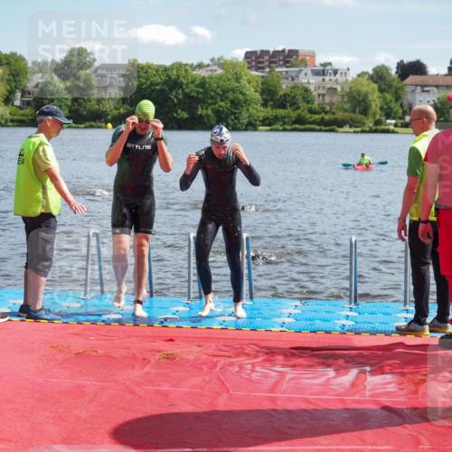 16.06.2024 - 7 Türme Triathlon KatJ http://msf.ph/oto/6314582 16.06.2024 11:21:33 Schwimmen 18, 162, 187, 234, 239, 278 meine-sportfotos.de