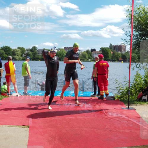 16.06.2024 - 7 Türme Triathlon KatJ http://msf.ph/oto/6314605 16.06.2024 11:21:35 Schwimmen 18, 162, 187, 234, 239, 278 meine-sportfotos.de