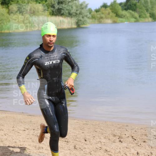 16.06.2024 - 26. Vierlanden-Triathlon Strokosch-Dieckow http://msf.ph/oto/6314611 16.06.2024 09:57:57 Schwimmen 50, 208, 50, 208 meine-sportfotos.de