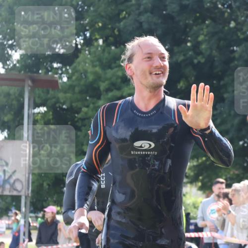 16.06.2024 - 26. Vierlanden-Triathlon Lena Gebhardt http://msf.ph/oto/6314643 16.06.2024 09:43:20 Schwimmen 10, 23, 47, 134, 10, 23, 47, 134 meine-sportfotos.de