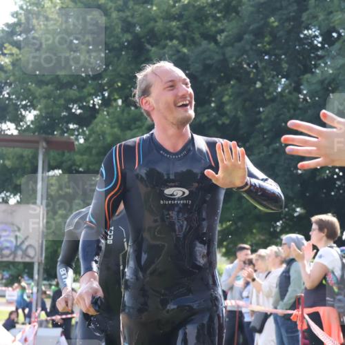 16.06.2024 - 26. Vierlanden-Triathlon Lena Gebhardt http://msf.ph/oto/6314645 16.06.2024 09:43:20 Schwimmen 10, 23, 47, 134, 10, 23, 47, 134 meine-sportfotos.de