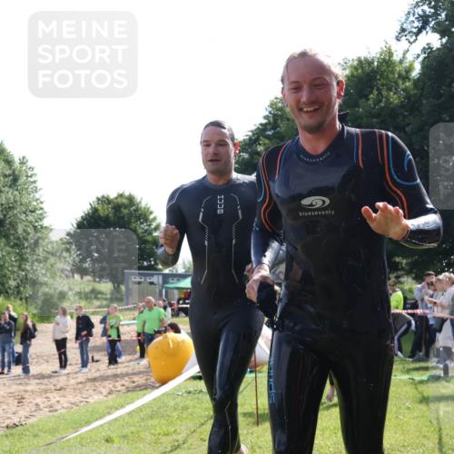 16.06.2024 - 26. Vierlanden-Triathlon Lena Gebhardt http://msf.ph/oto/6314653 16.06.2024 09:43:21 Schwimmen 10, 23, 47, 55, 134, 10, 23, 47, 55, 134 meine-sportfotos.de