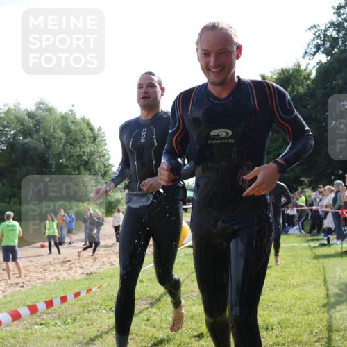 16.06.2024 - 26. Vierlanden-Triathlon Lena Gebhardt http://msf.ph/oto/6314656 16.06.2024 09:43:22 Schwimmen 10, 23, 47, 55, 134, 10, 23, 47, 55, 134 meine-sportfotos.de