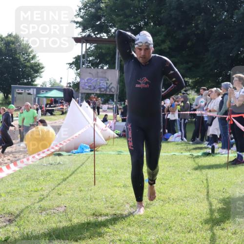 16.06.2024 - 26. Vierlanden-Triathlon Lena Gebhardt http://msf.ph/oto/6314657 16.06.2024 09:43:23 Schwimmen 10, 23, 47, 55, 134, 10, 23, 47, 55, 134 meine-sportfotos.de