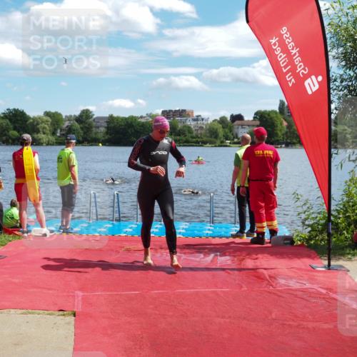 16.06.2024 - 7 Türme Triathlon KatJ http://msf.ph/oto/6314696 16.06.2024 11:21:43 Schwimmen 18, 162, 187, 234, 239, 278 meine-sportfotos.de