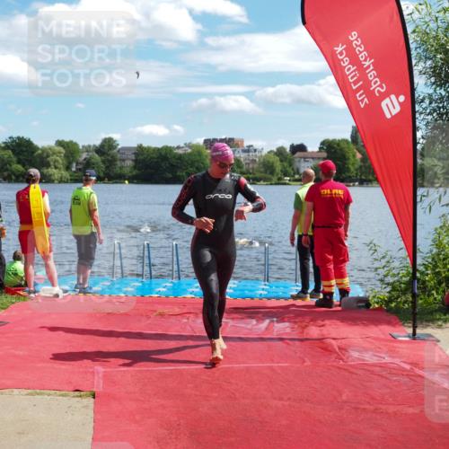 16.06.2024 - 7 Türme Triathlon KatJ http://msf.ph/oto/6314706 16.06.2024 11:21:43 Schwimmen 18, 162, 187, 234, 239, 278 meine-sportfotos.de