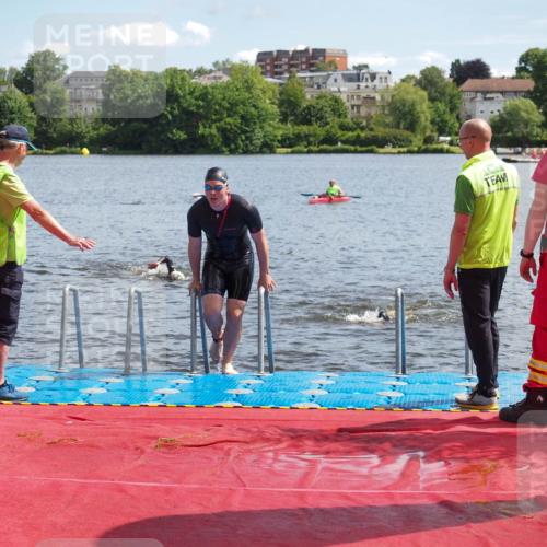 16.06.2024 - 7 Türme Triathlon KatJ http://msf.ph/oto/6314711 16.06.2024 11:21:48 Schwimmen 18, 162, 234, 239 meine-sportfotos.de