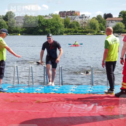 16.06.2024 - 7 Türme Triathlon KatJ http://msf.ph/oto/6314717 16.06.2024 11:21:49 Schwimmen 18, 162, 234, 239 meine-sportfotos.de