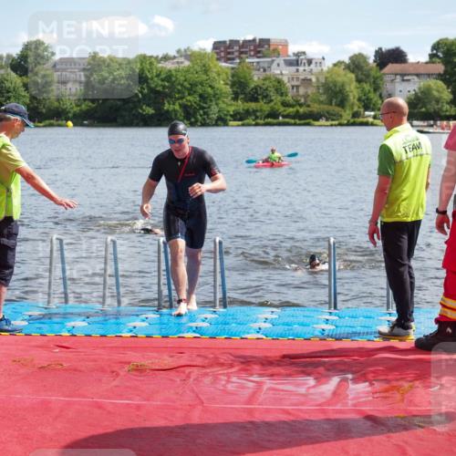 16.06.2024 - 7 Türme Triathlon KatJ http://msf.ph/oto/6314721 16.06.2024 11:21:49 Schwimmen 18, 162, 234, 239 meine-sportfotos.de