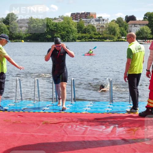 16.06.2024 - 7 Türme Triathlon KatJ http://msf.ph/oto/6314736 16.06.2024 11:21:49 Schwimmen 18, 162, 234, 239 meine-sportfotos.de