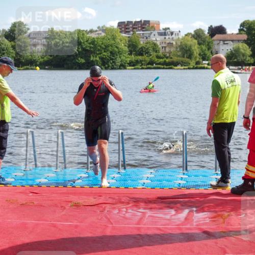 16.06.2024 - 7 Türme Triathlon KatJ http://msf.ph/oto/6314740 16.06.2024 11:21:49 Schwimmen 18, 162, 234, 239 meine-sportfotos.de
