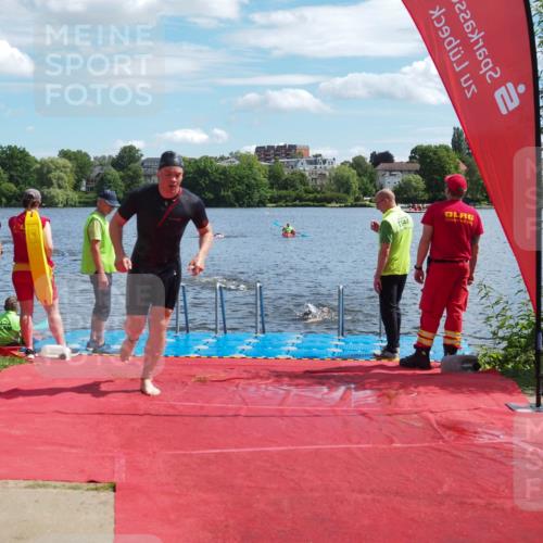 16.06.2024 - 7 Türme Triathlon KatJ http://msf.ph/oto/6314750 16.06.2024 11:21:51 Schwimmen 18, 162, 234, 239 meine-sportfotos.de
