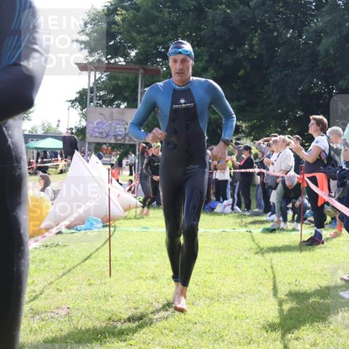 16.06.2024 - 26. Vierlanden-Triathlon Lena Gebhardt http://msf.ph/oto/6314839 16.06.2024 09:45:10 Schwimmen 17, 97, 133, 136, 160, 17, 97, 133, 136, 160 meine-sportfotos.de