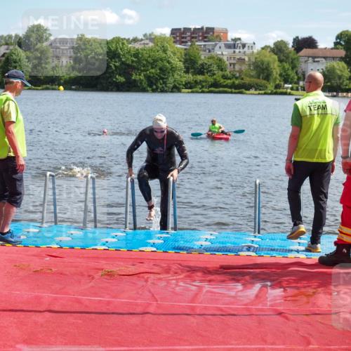 16.06.2024 - 7 Türme Triathlon KatJ http://msf.ph/oto/6314887 16.06.2024 11:22:09 Schwimmen 162 meine-sportfotos.de