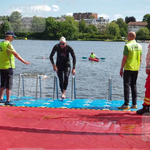 16.06.2024 - 7 Türme Triathlon KatJ http://msf.ph/oto/6314914 16.06.2024 11:22:10 Schwimmen 162 meine-sportfotos.de