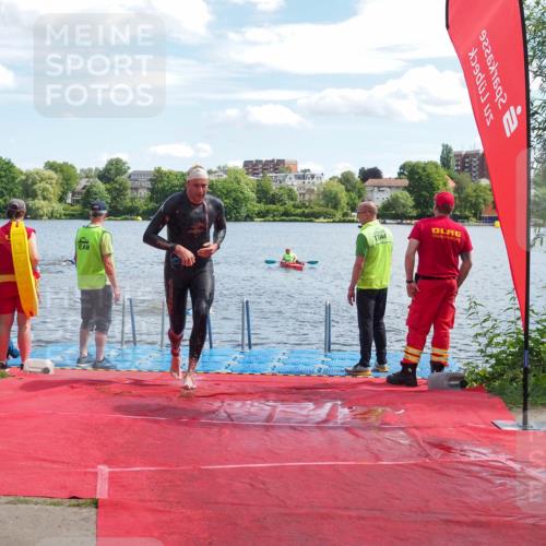 16.06.2024 - 7 Türme Triathlon KatJ http://msf.ph/oto/6314920 16.06.2024 11:22:12 Schwimmen 162 meine-sportfotos.de