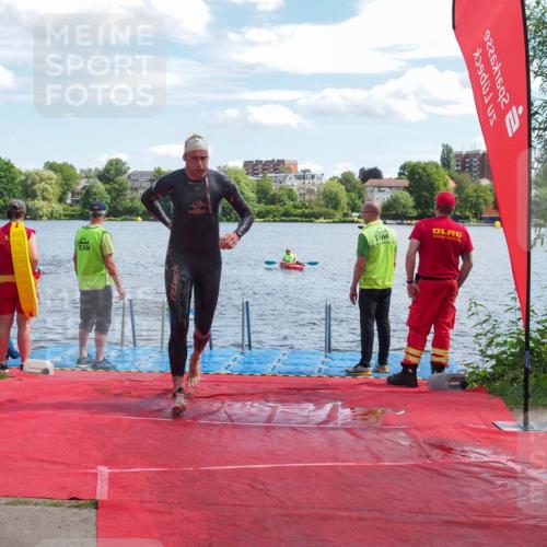 16.06.2024 - 7 Türme Triathlon KatJ http://msf.ph/oto/6314931 16.06.2024 11:22:13 Schwimmen 162 meine-sportfotos.de