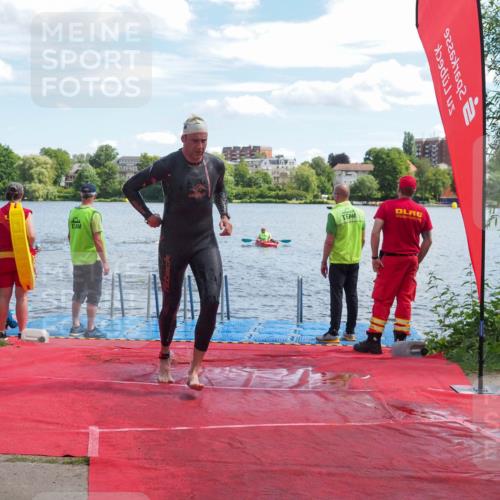 16.06.2024 - 7 Türme Triathlon KatJ http://msf.ph/oto/6314937 16.06.2024 11:22:13 Schwimmen 162 meine-sportfotos.de