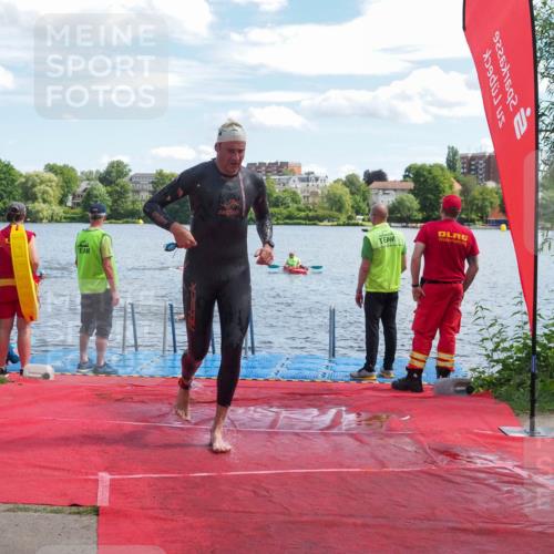 16.06.2024 - 7 Türme Triathlon KatJ http://msf.ph/oto/6314941 16.06.2024 11:22:13 Schwimmen 162 meine-sportfotos.de