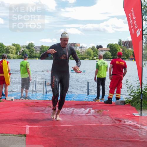 16.06.2024 - 7 Türme Triathlon KatJ http://msf.ph/oto/6314943 16.06.2024 11:22:13 Schwimmen 162 meine-sportfotos.de