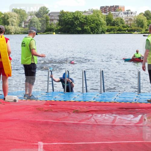 16.06.2024 - 7 Türme Triathlon KatJ http://msf.ph/oto/6314953 16.06.2024 11:22:28 Schwimmen 170 meine-sportfotos.de