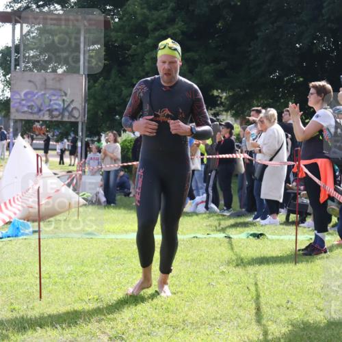 16.06.2024 - 26. Vierlanden-Triathlon Lena Gebhardt http://msf.ph/oto/6314984 16.06.2024 09:46:00 Schwimmen 54, 84, 92, 152, 54, 84, 92, 152 meine-sportfotos.de