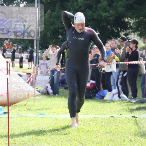 16.06.2024 - 26. Vierlanden-Triathlon Lena Gebhardt http://msf.ph/oto/6315005 16.06.2024 09:46:06 Schwimmen 54, 84, 92, 54, 84, 92 meine-sportfotos.de