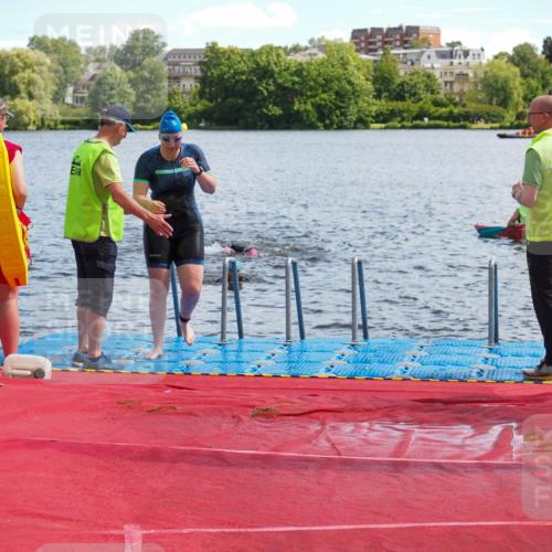 16.06.2024 - 7 Türme Triathlon KatJ http://msf.ph/oto/6315016 16.06.2024 11:22:32 Schwimmen 170 meine-sportfotos.de