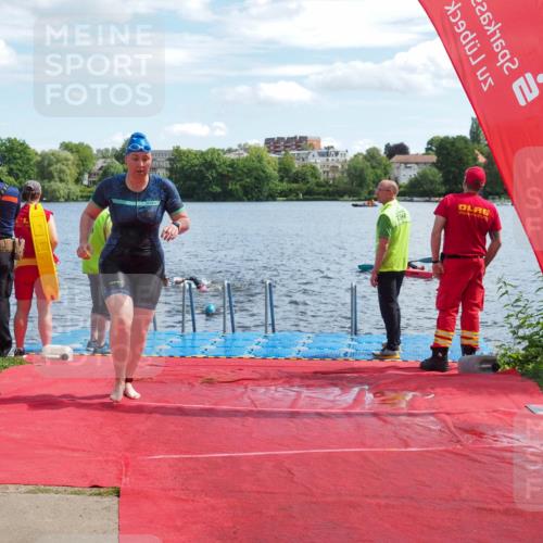 16.06.2024 - 7 Türme Triathlon KatJ http://msf.ph/oto/6315056 16.06.2024 11:22:36 Schwimmen 170 meine-sportfotos.de