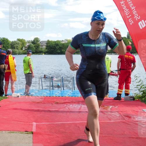 16.06.2024 - 7 Türme Triathlon KatJ http://msf.ph/oto/6315093 16.06.2024 11:22:37 Schwimmen 170 meine-sportfotos.de
