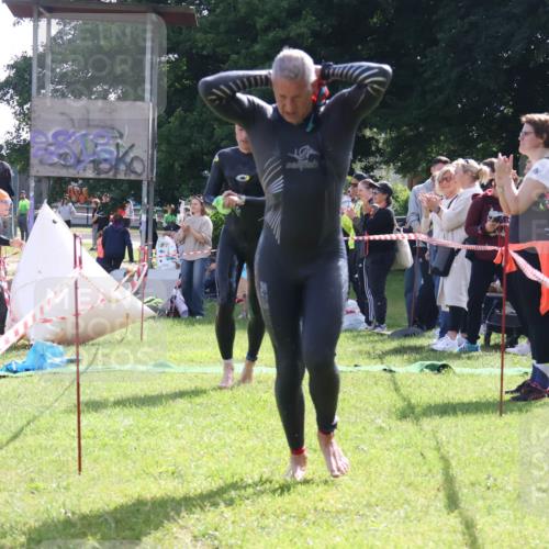 16.06.2024 - 26. Vierlanden-Triathlon Lena Gebhardt http://msf.ph/oto/6315105 16.06.2024 09:46:39 Schwimmen 89, 115, 138, 168, 89, 115, 138, 168 meine-sportfotos.de