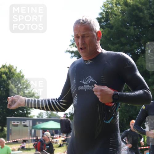 16.06.2024 - 26. Vierlanden-Triathlon Lena Gebhardt http://msf.ph/oto/6315115 16.06.2024 09:46:40 Schwimmen 89, 115, 138, 168, 89, 115, 138, 168 meine-sportfotos.de