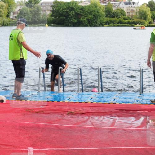 16.06.2024 - 7 Türme Triathlon KatJ http://msf.ph/oto/6315117 16.06.2024 11:22:47 Schwimmen 170 meine-sportfotos.de