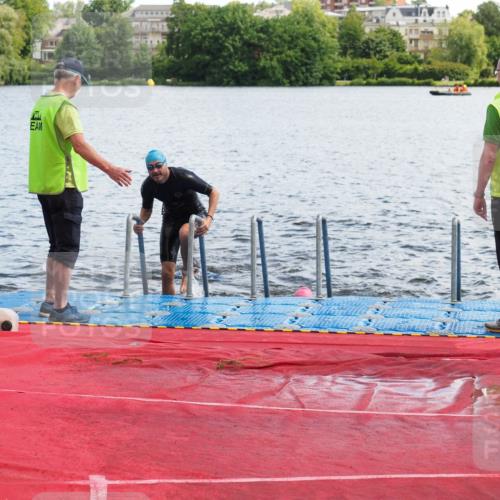 16.06.2024 - 7 Türme Triathlon KatJ http://msf.ph/oto/6315121 16.06.2024 11:22:47 Schwimmen 170 meine-sportfotos.de